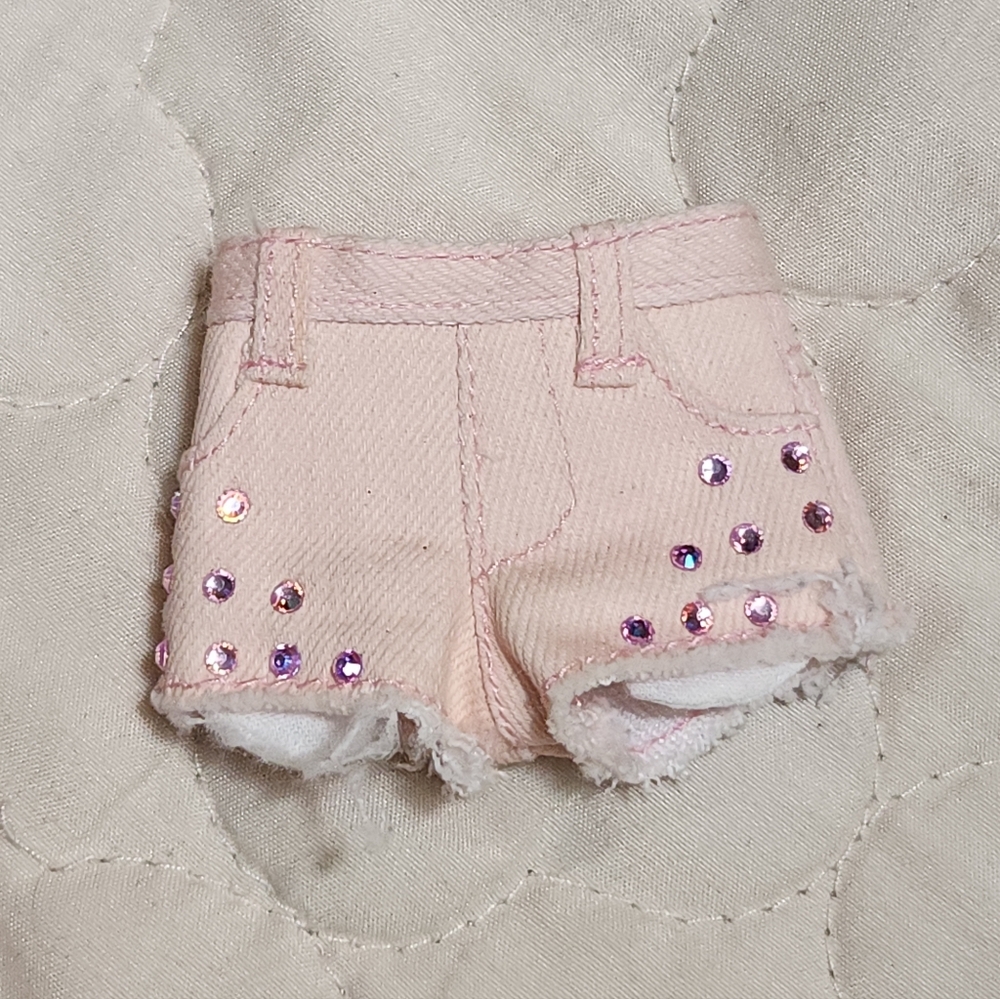 Rainbow High Kia Hart Special Edition Pink Rhinestone Denim Jean Shorts Dolls